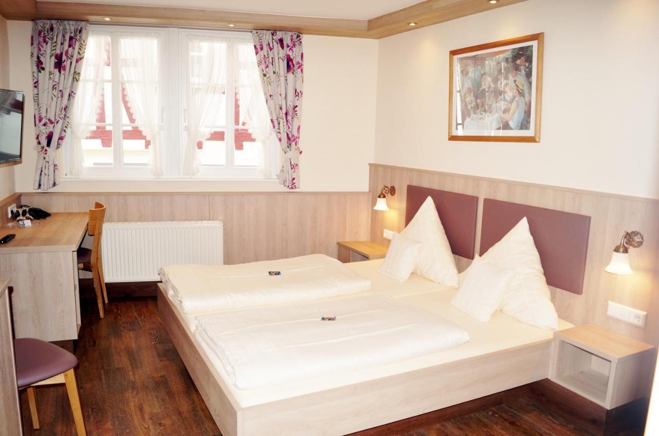 Hotel Gute Quelle Beilstein  Luaran gambar